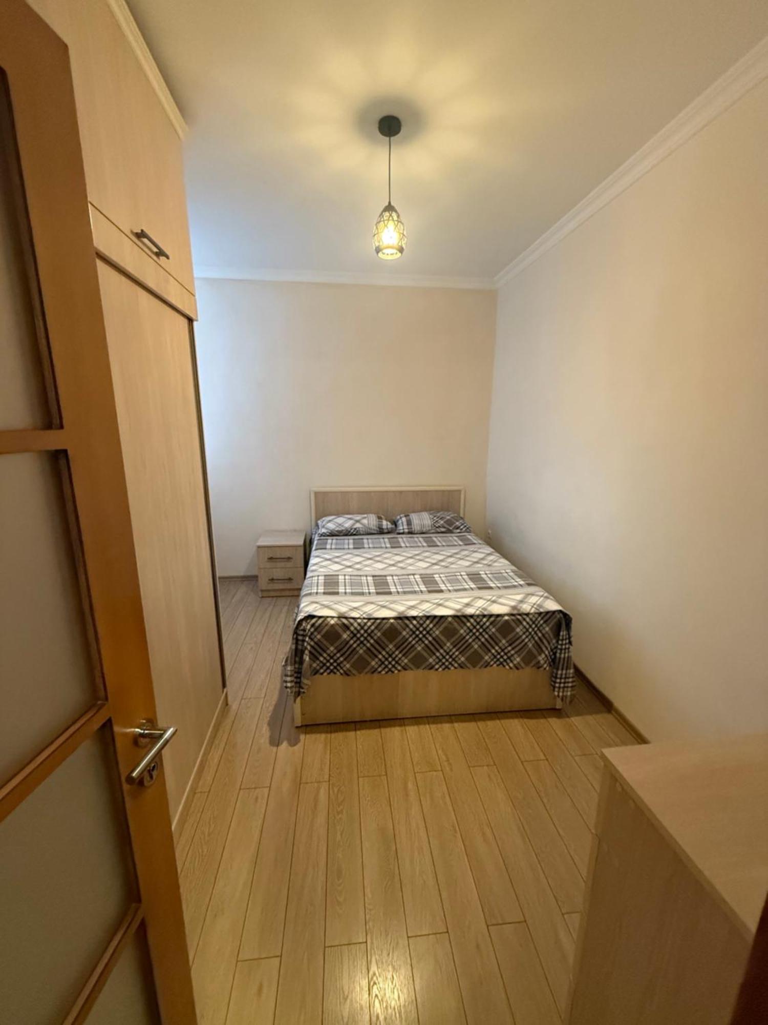 Apartment On Melikishvili 51 Батуми Екстериор снимка