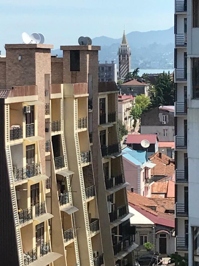 Apartment On Melikishvili 51 Батуми Екстериор снимка